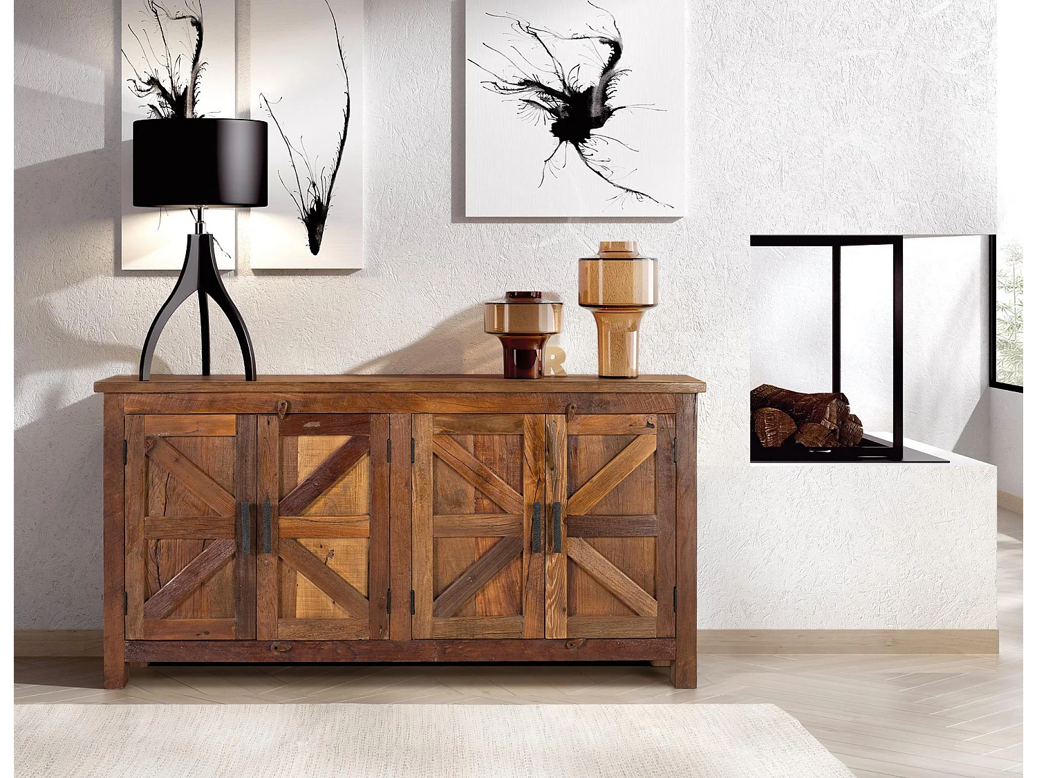 Rustikales Sideboard mit vier Türen handgefertigt aus recyceltem Holz