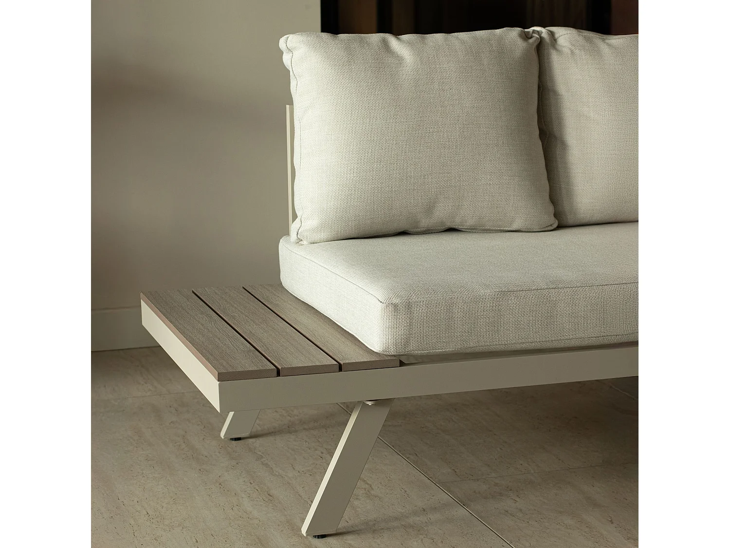 Now's Home - Salon De Jardin Structur En Aluminium Sable Avec Coussin En Oléfine Calvi