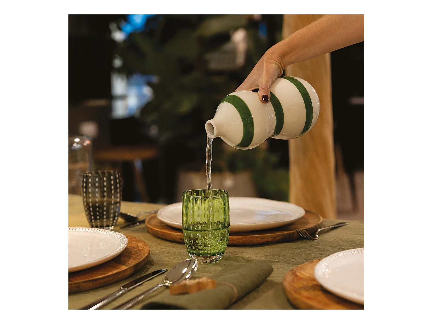 Zafferano Perle Verre Vert Anglais – verre soufflé 32cl, fait main, set de 2 verres artisanaux pour eau ou cocktails, raffiné