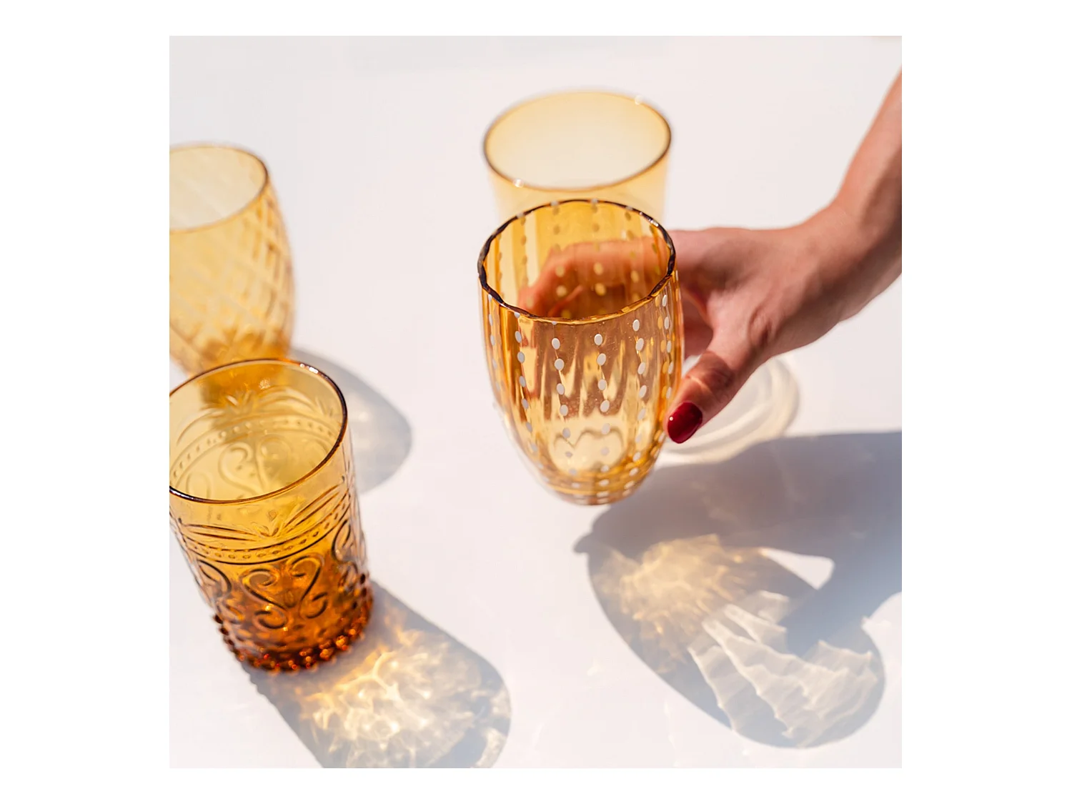 Zafferano Perle Bernsteinglas – mundgeblasenes farbiges Glas, 32 cl, handgefertigt – Set mit 2 handgefertigten Bechern für Wasser oder Cocktails