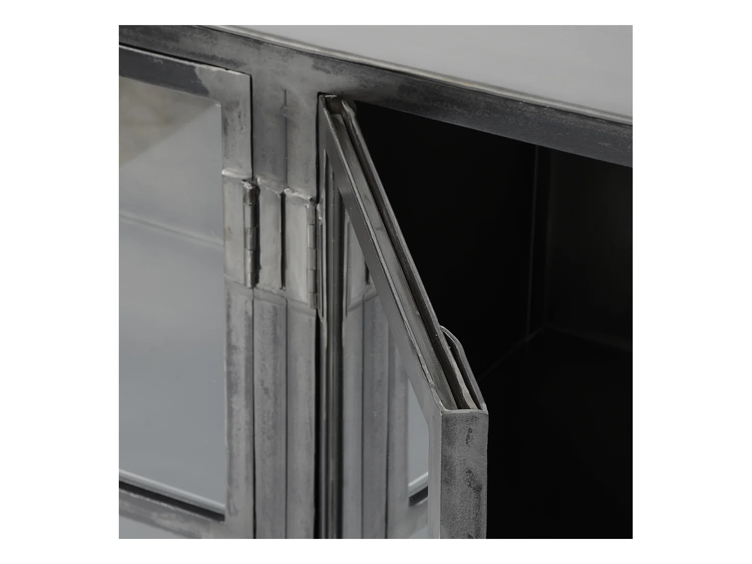 Buffet Rift - 180 cm - Métal noir - 4 portes - Noir