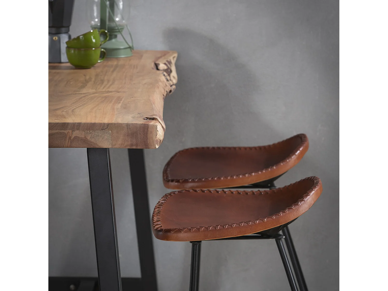 Bartafel Live Edge - 125cm Breed - 4 Personen - Hout - Bruin