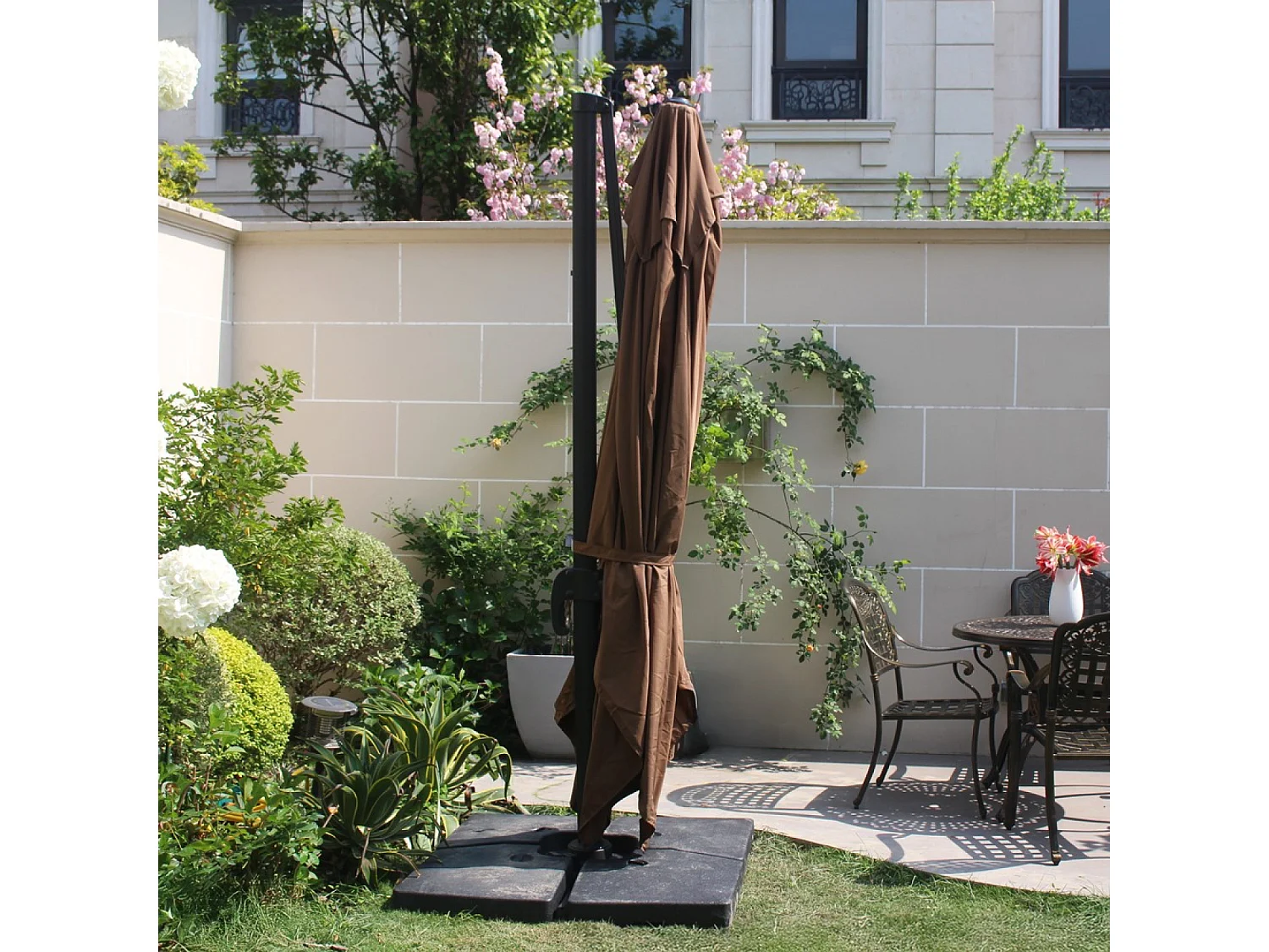 Ensemble parasol marron 3x4m et 4 dalles à lester CESARE