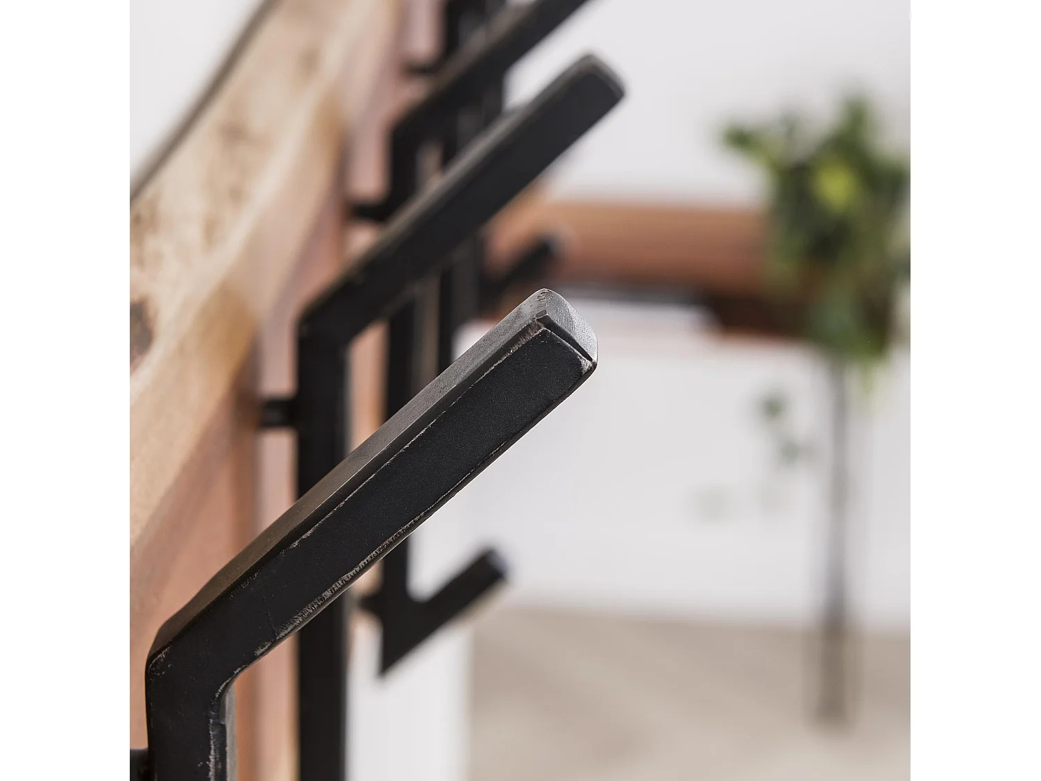 Porte-manteau mural Edge avec 12 crochets - Gris