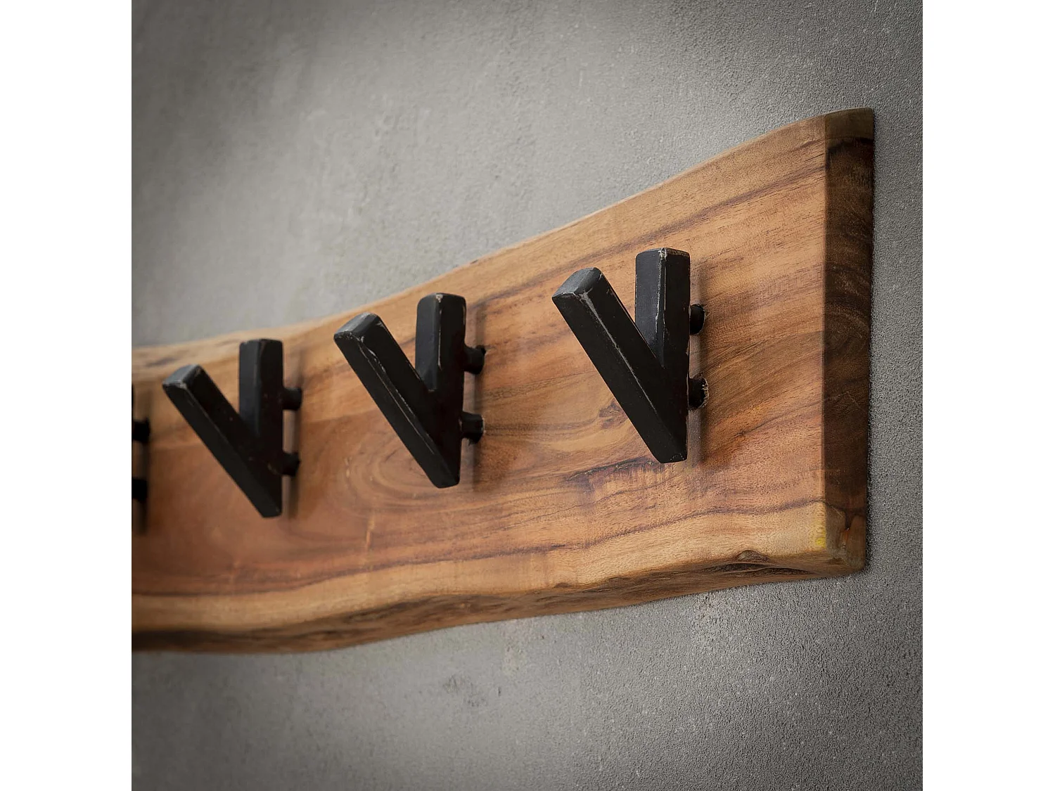 Porte-manteau mural Edge à 5 crochets - Gris