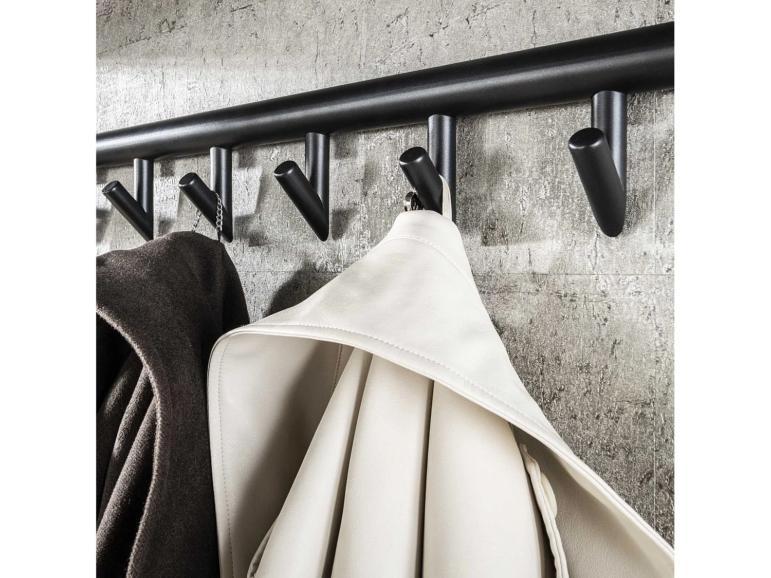 Kapstok 10 Haaks Roede-hoedenplank - 3D Zwart Bruin
