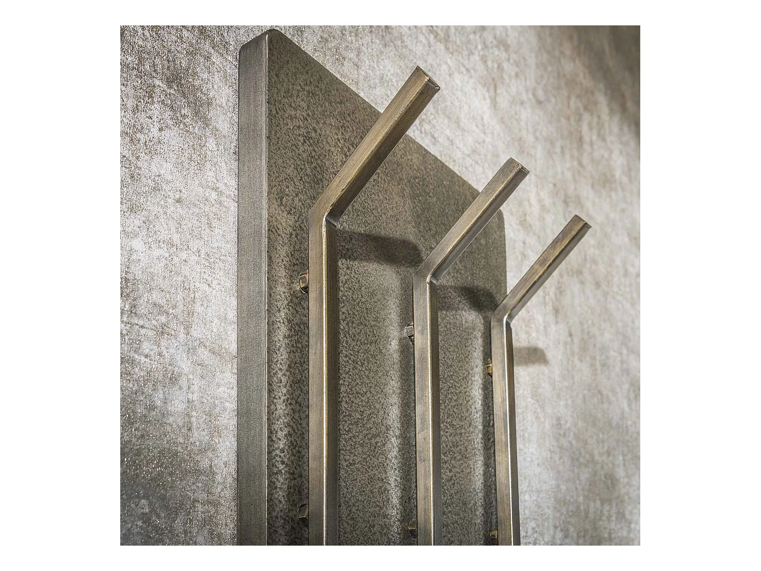 Kapstok Ferro 2x3 Haken Hoog - Brons Antiek