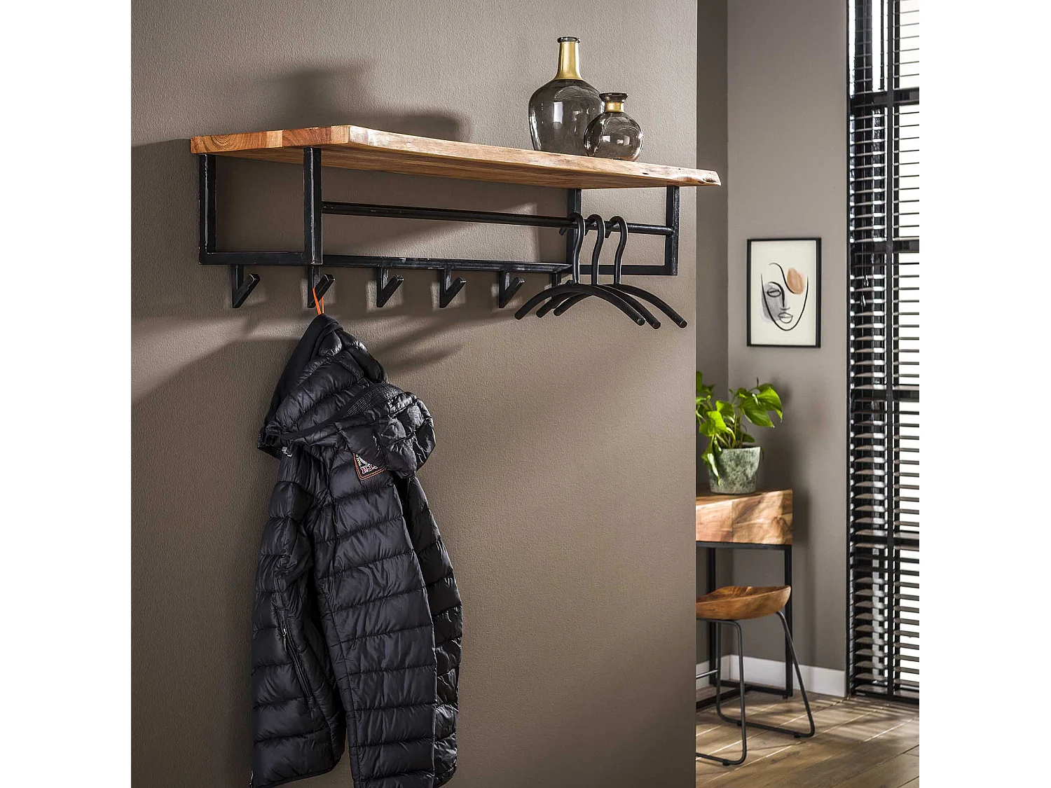 Edge Garderobenständer mit 6 Haken - Grau - Wandgarderobe