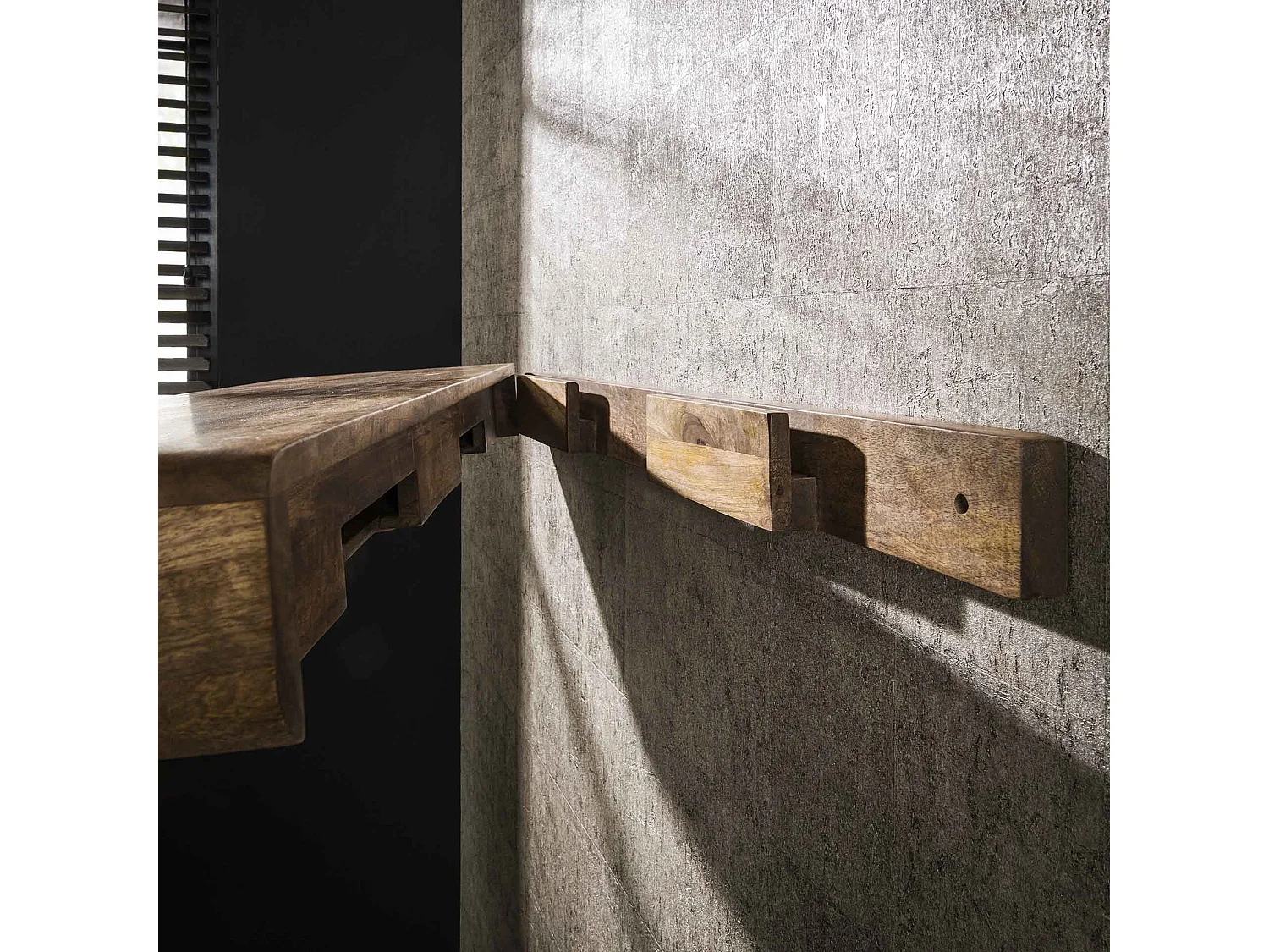 Wandplank Sleek 118cm - Massief Mango Zandkleur