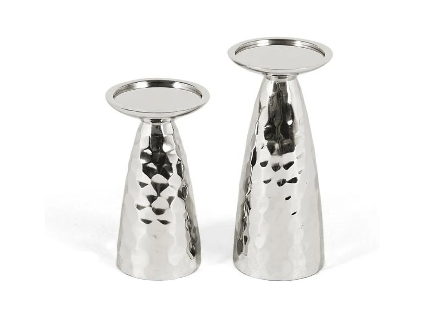 Ensemble de deux chandeliers en aluminium brillant