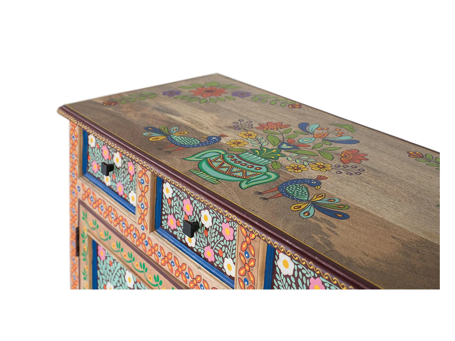 Mangohouten hal met handbeschilderde deur