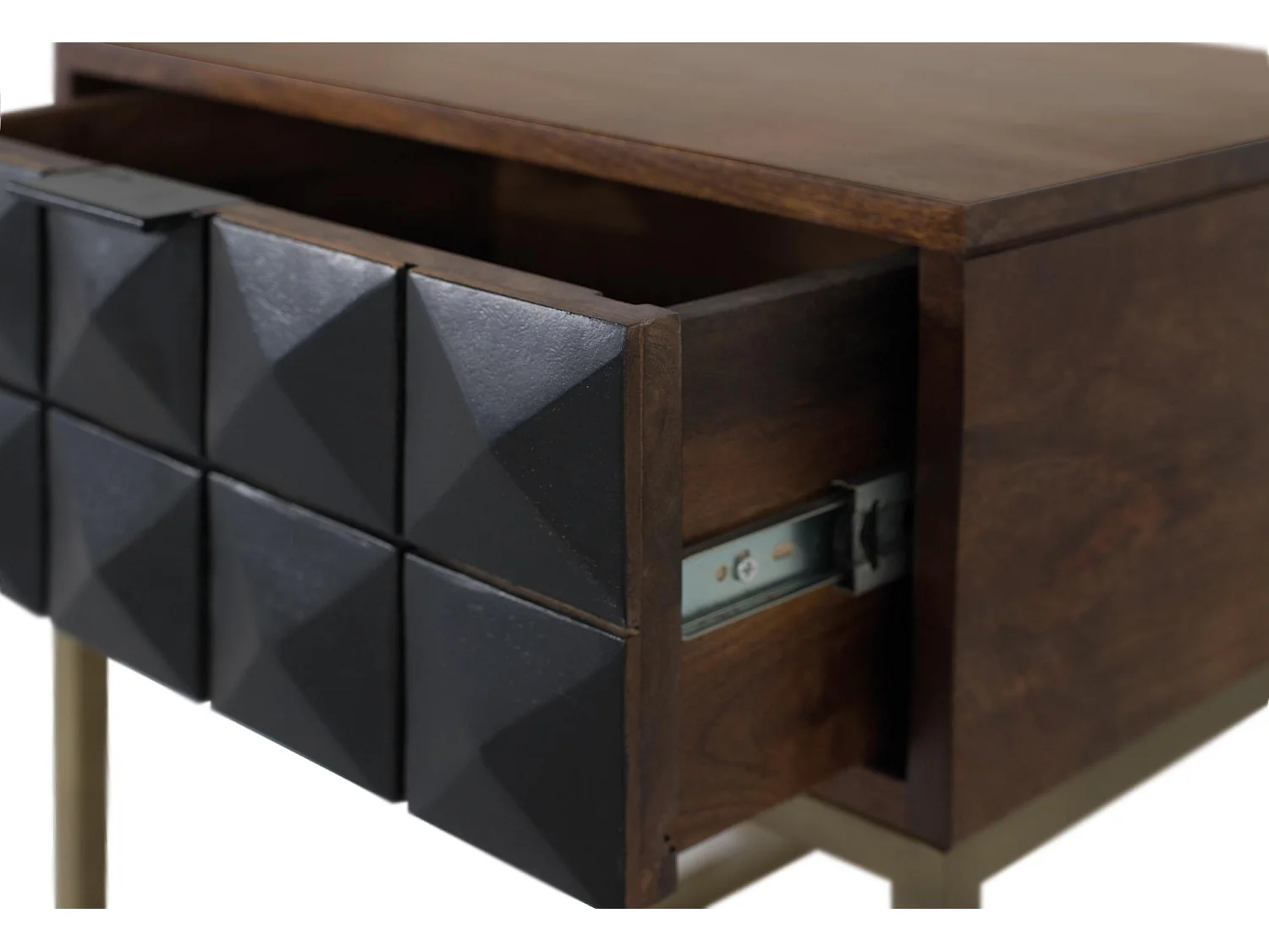 Table de chevet sculptée et fabriquée à la main avec pieds dorés