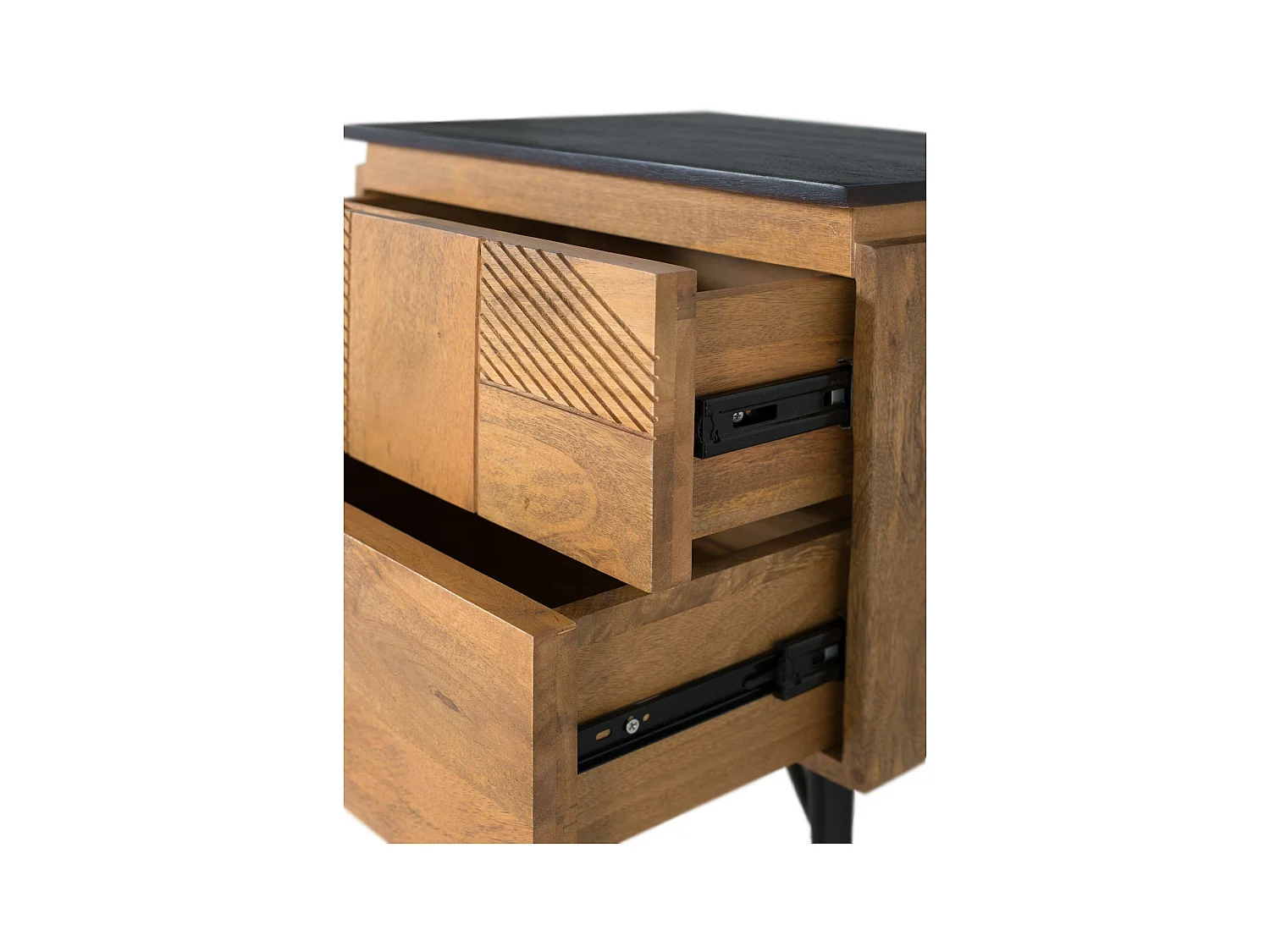 Mesa de cabeceira em madeira de manga com acabamento natural