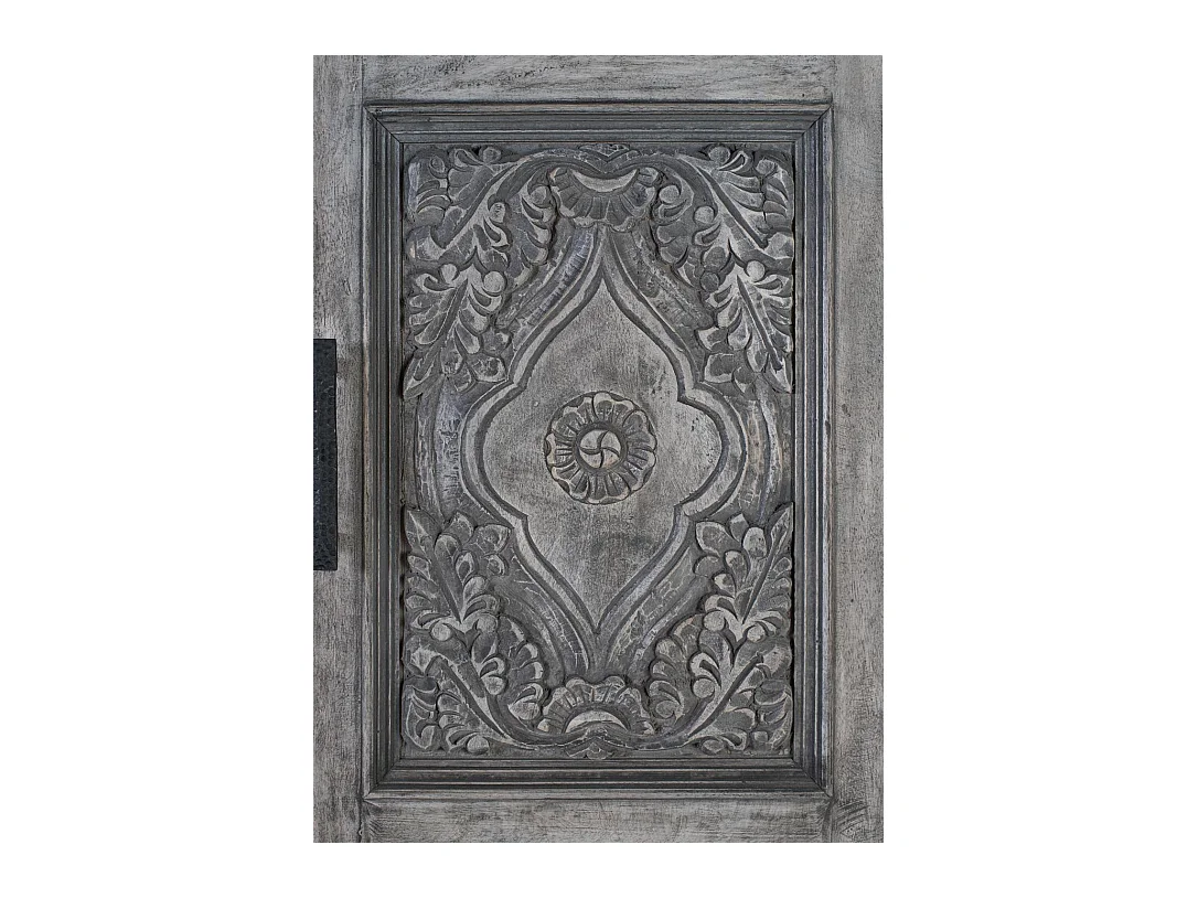 Armoire en bois de manguier massif avec beaucoup d'espace