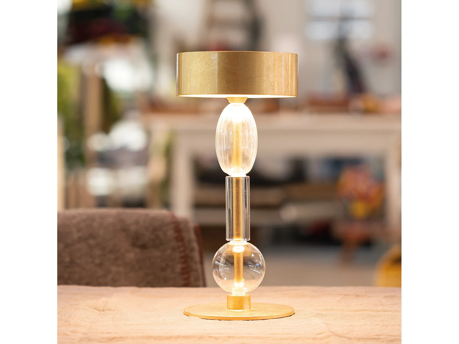 Zafferano Royal Family Wi-Fi - Lampe de table LED intelligente rechargeable, variateur tactile, autonomie 36 h - Aluminium doré et verre soufflé