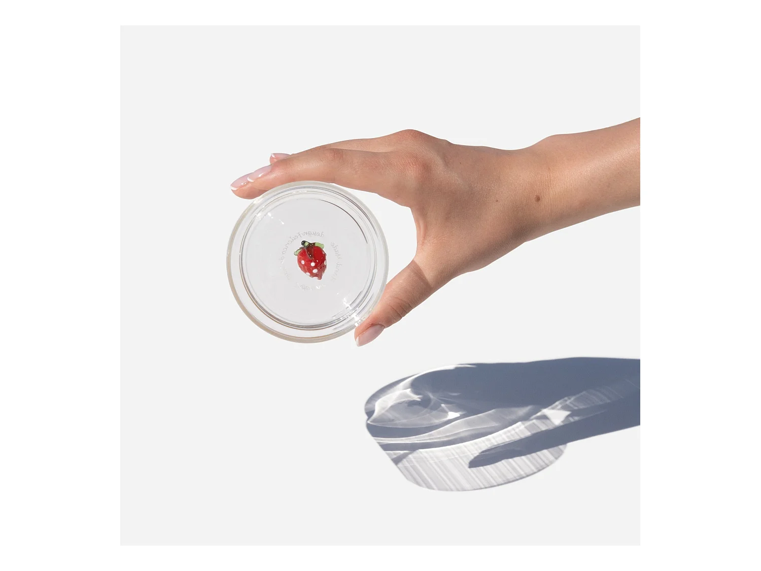 Zafferano Teca Frutta - Juego de 6 Vasos de Vidrio Borosilicato con Fresa - Vaso de 35 cl Doble Fondo Decorado a Mano, Fácilmente Lavable