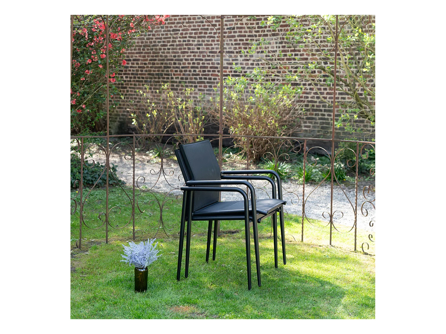 Fauteuil de jardin en textilène avec assise rembourrée Noir MODULO