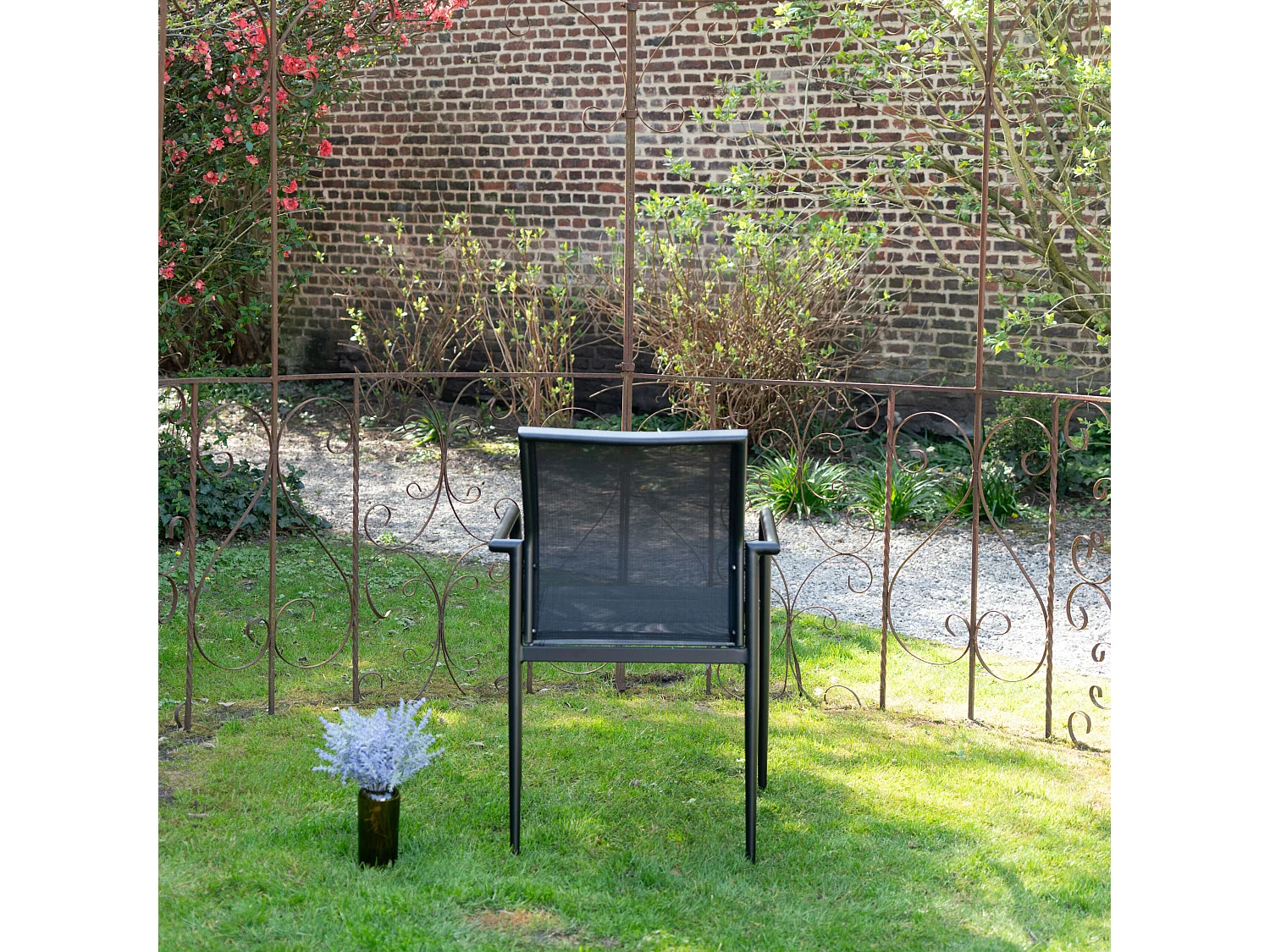 Fauteuil de jardin en textilène avec assise rembourrée Noir MODULO