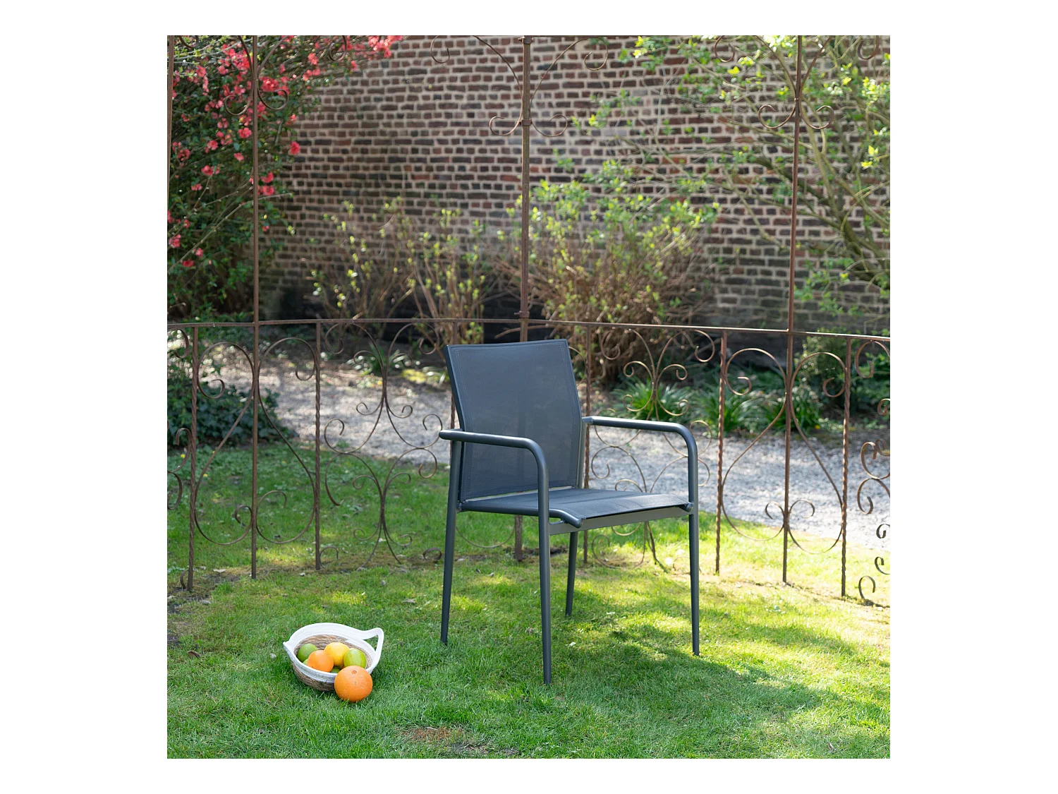Fauteuil de jardin en textilène avec assise rembourrée Gris MODULO