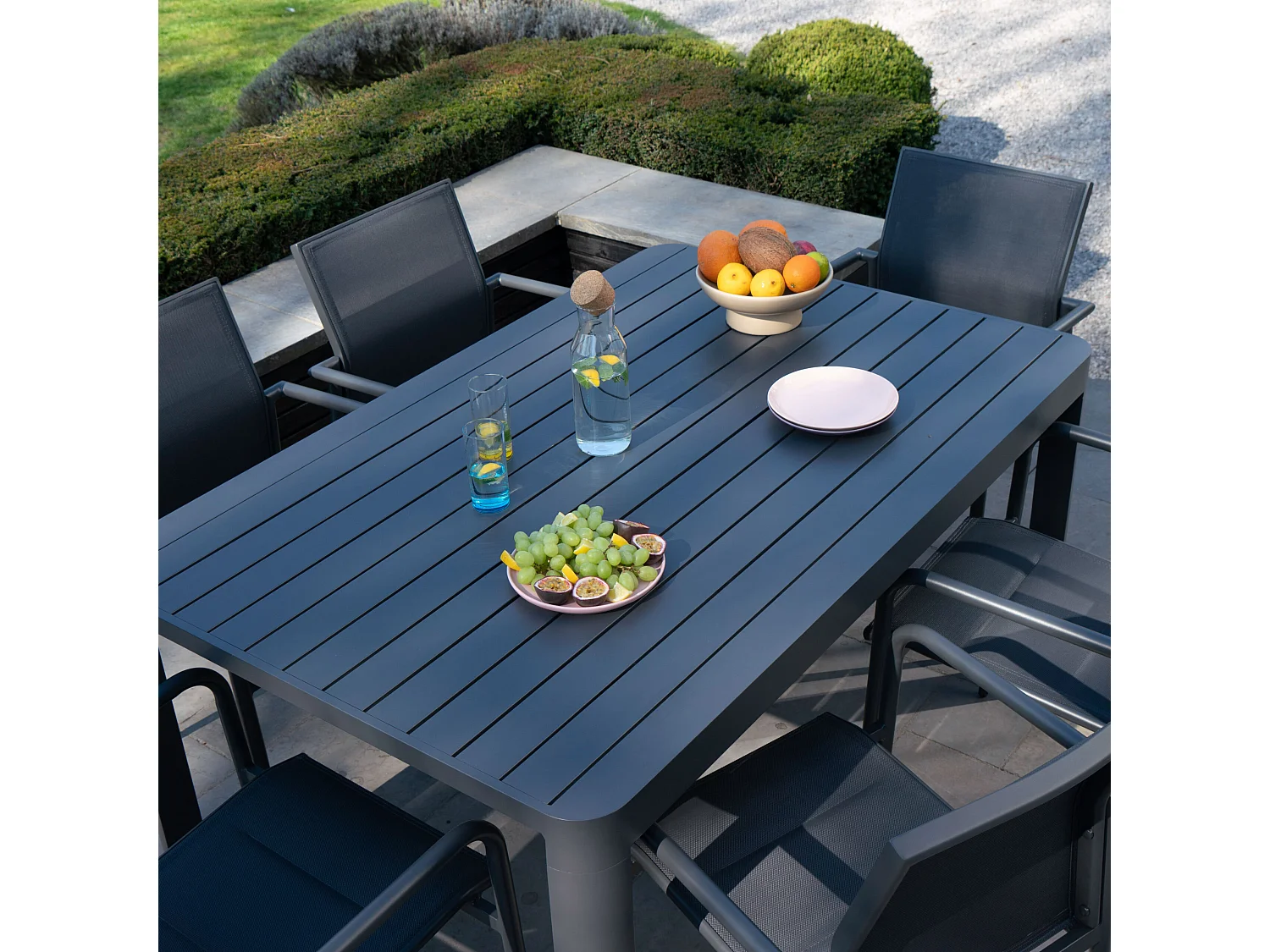 Table de jardin carrée/rectangle 4/8p en full aluminium Gris COMO