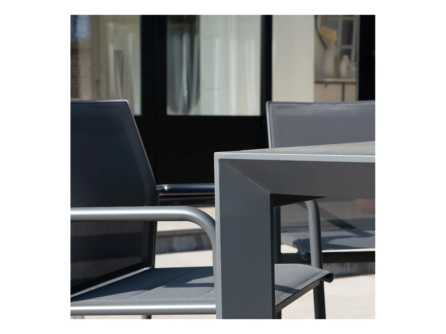 Table de jardin 6/10p en aluminium et plateau en verre Gris MODULO