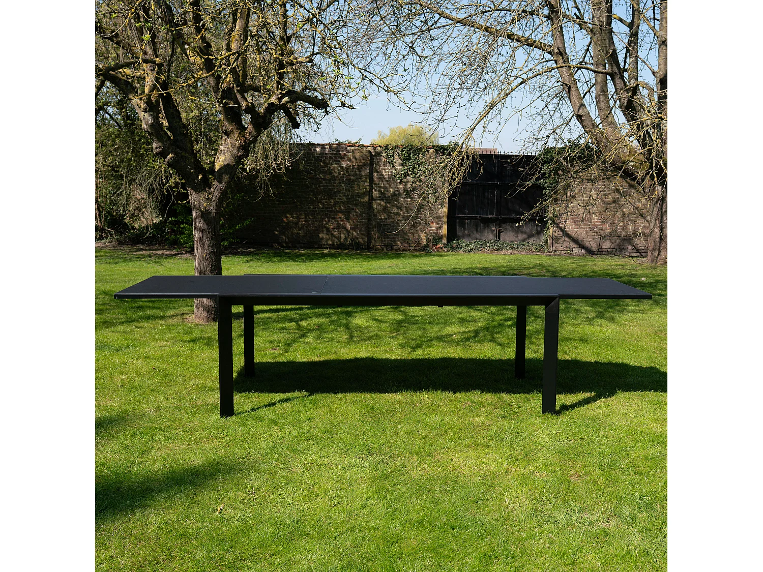Table de jardin 8/12p en aluminium et plateau en verre poli Noir MODULO