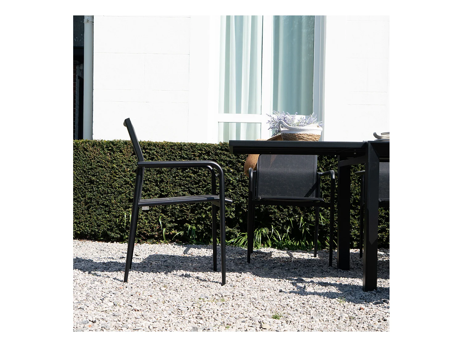 Ensemble 4/8p en aluminium et plateau en verre poli Noir avec 6 fauteuils MODULO