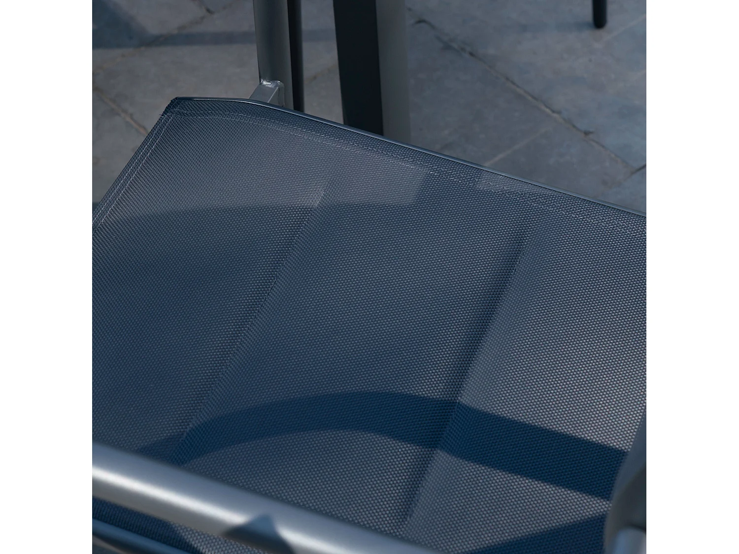 Ensemble de jardin aluminium anthracite 4/8 places extensible COMO