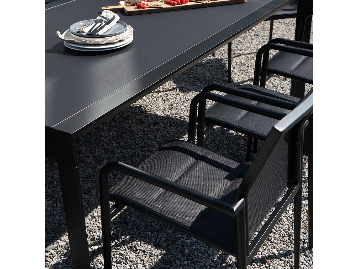 Ensemble 6/10p en aluminium et plateau en verre poli Noir avec 8 fauteuils MODULO