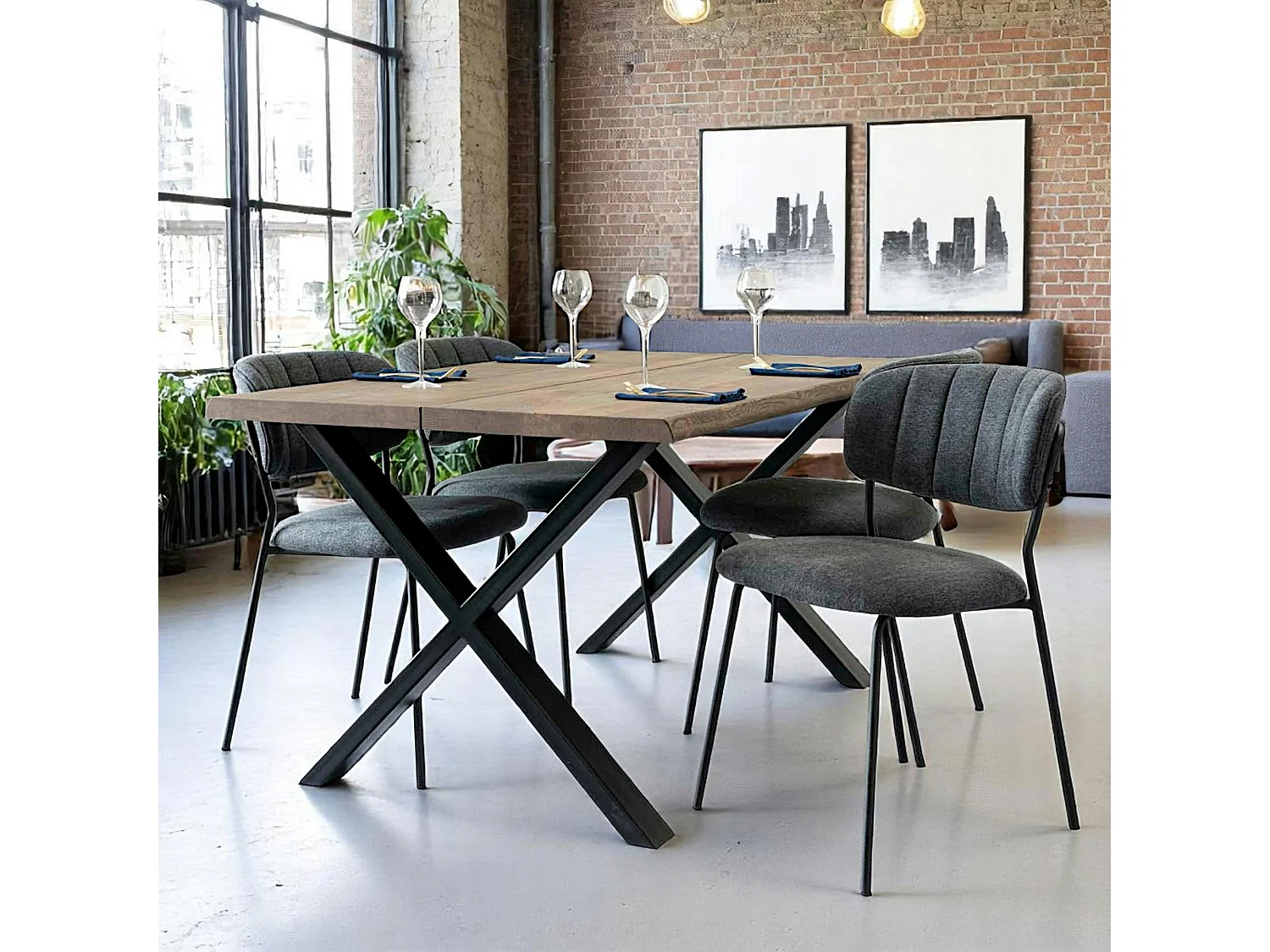 Table à rallonge en bois de chêne fumé avec bordures naturelles 140 cm SAVONE