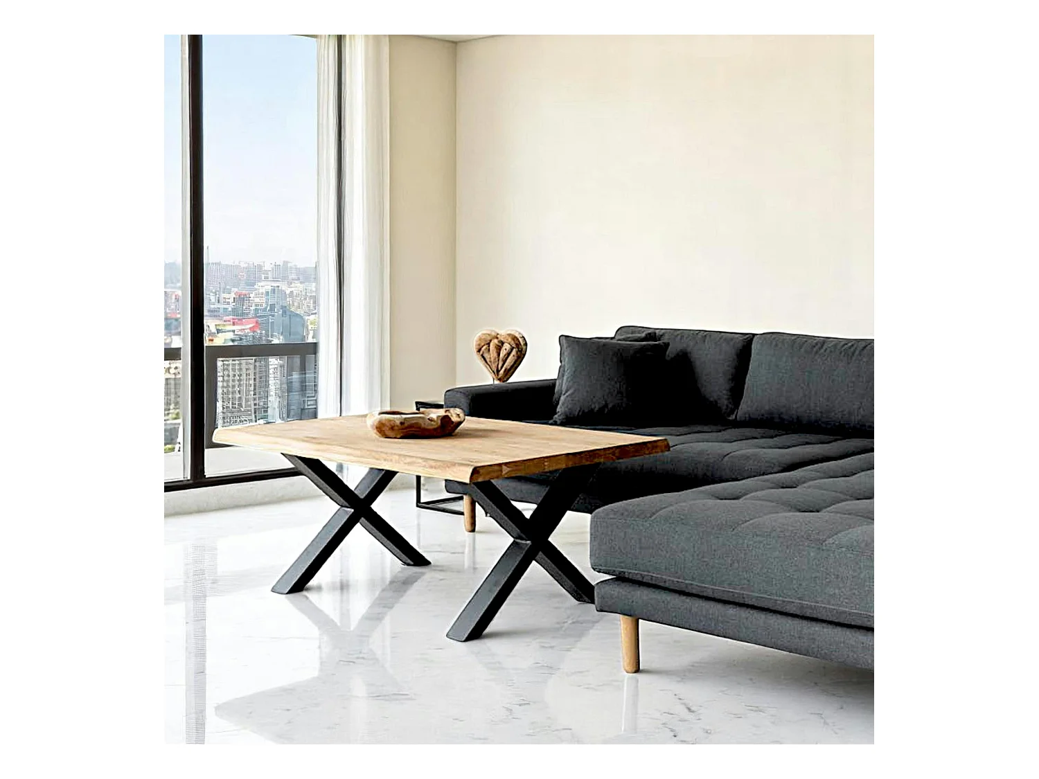 Table basse en bois de chêne blond avec bordures naturelles SAVONE