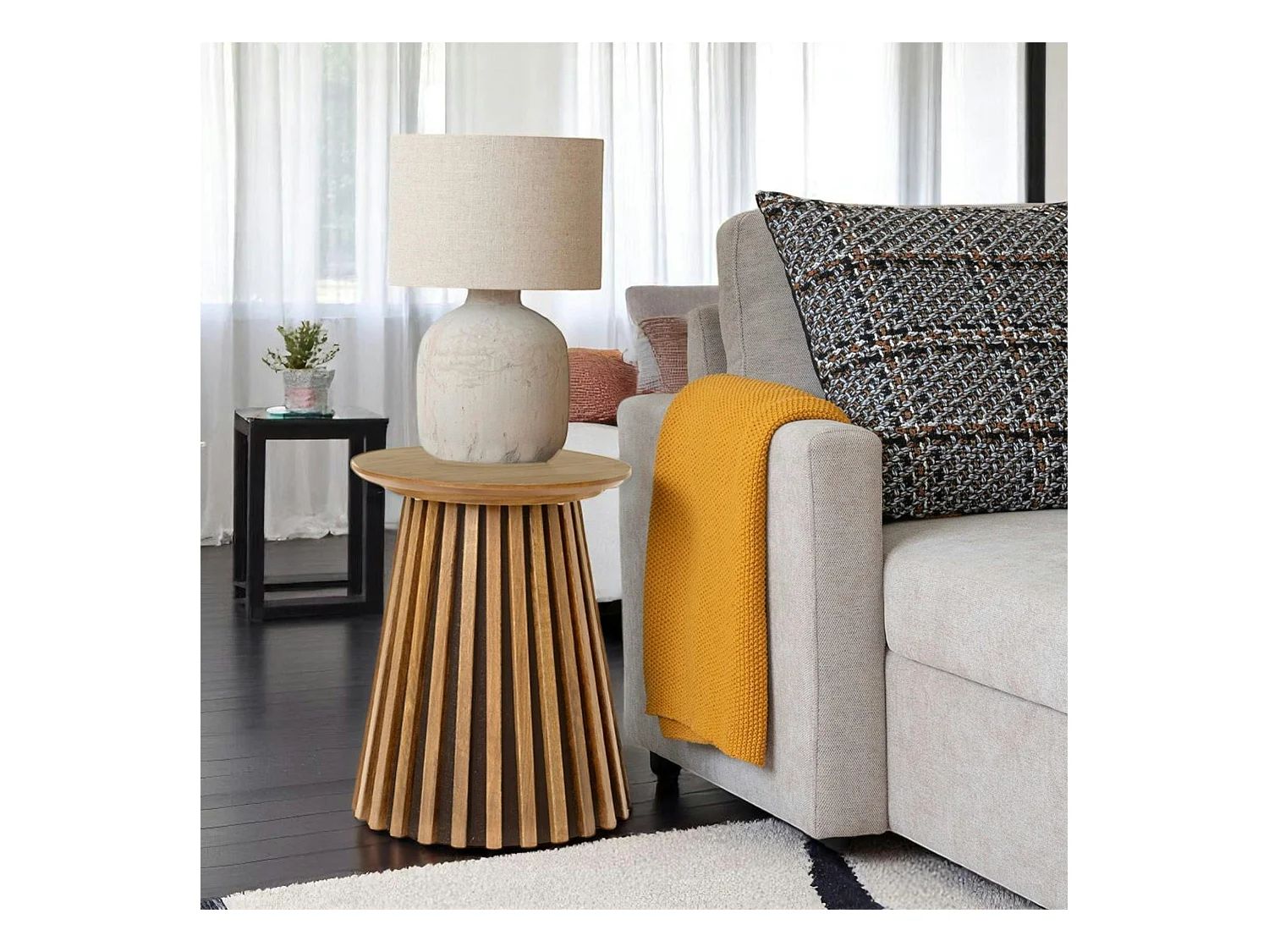 Bout de canapé rond en chêne clair avec piètement baguette ø40 cm AMSTERDAM