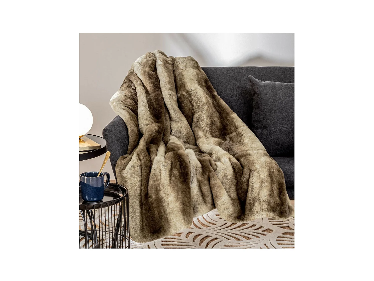 Plaid en Fourrure modèle Grizzli 120 x 160 cm