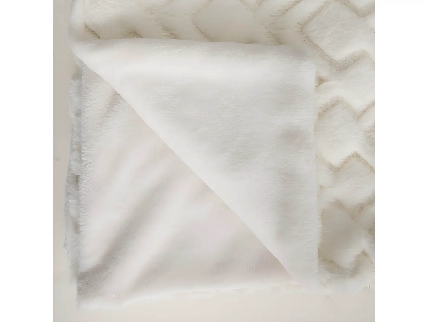 Plaid en Flanelle et Fourrure Blanche 120x160 cm