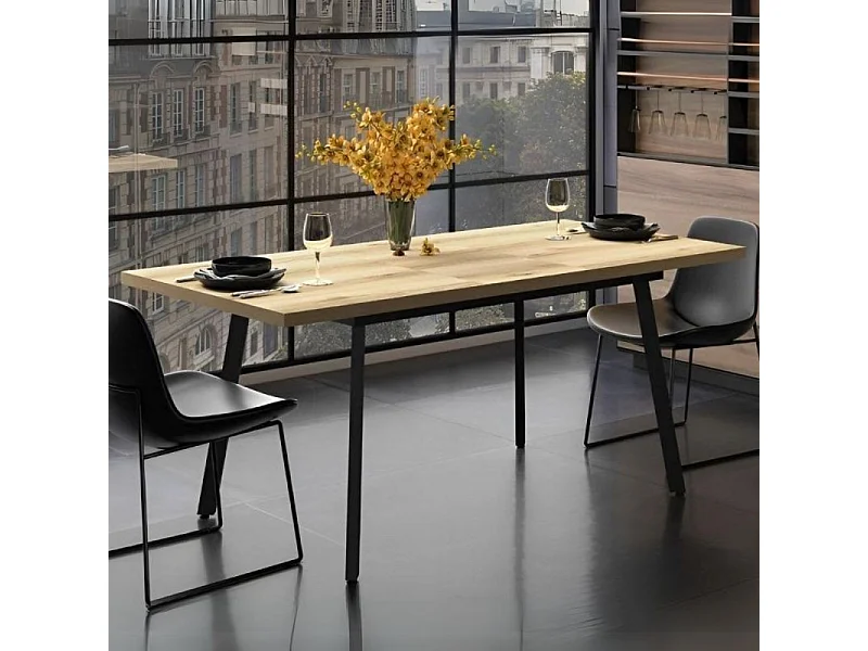 Tavolo allungabile piano colore rovere e gambe in metallo nero Lini 138x85x76h