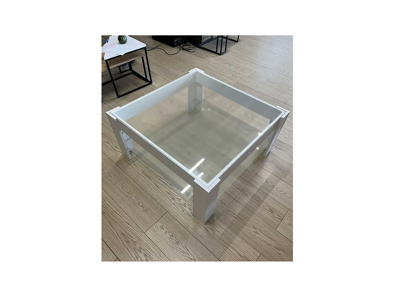 Tavolino da salotto con doppio ripiano in vetro Homy colore bianco