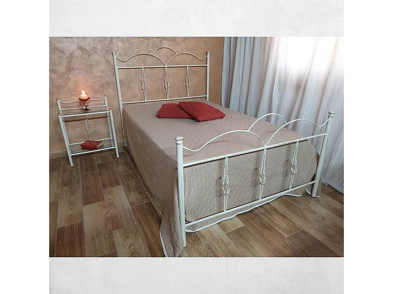 Letto una piazza e mezza ferro battuto Primula colore bianco oro