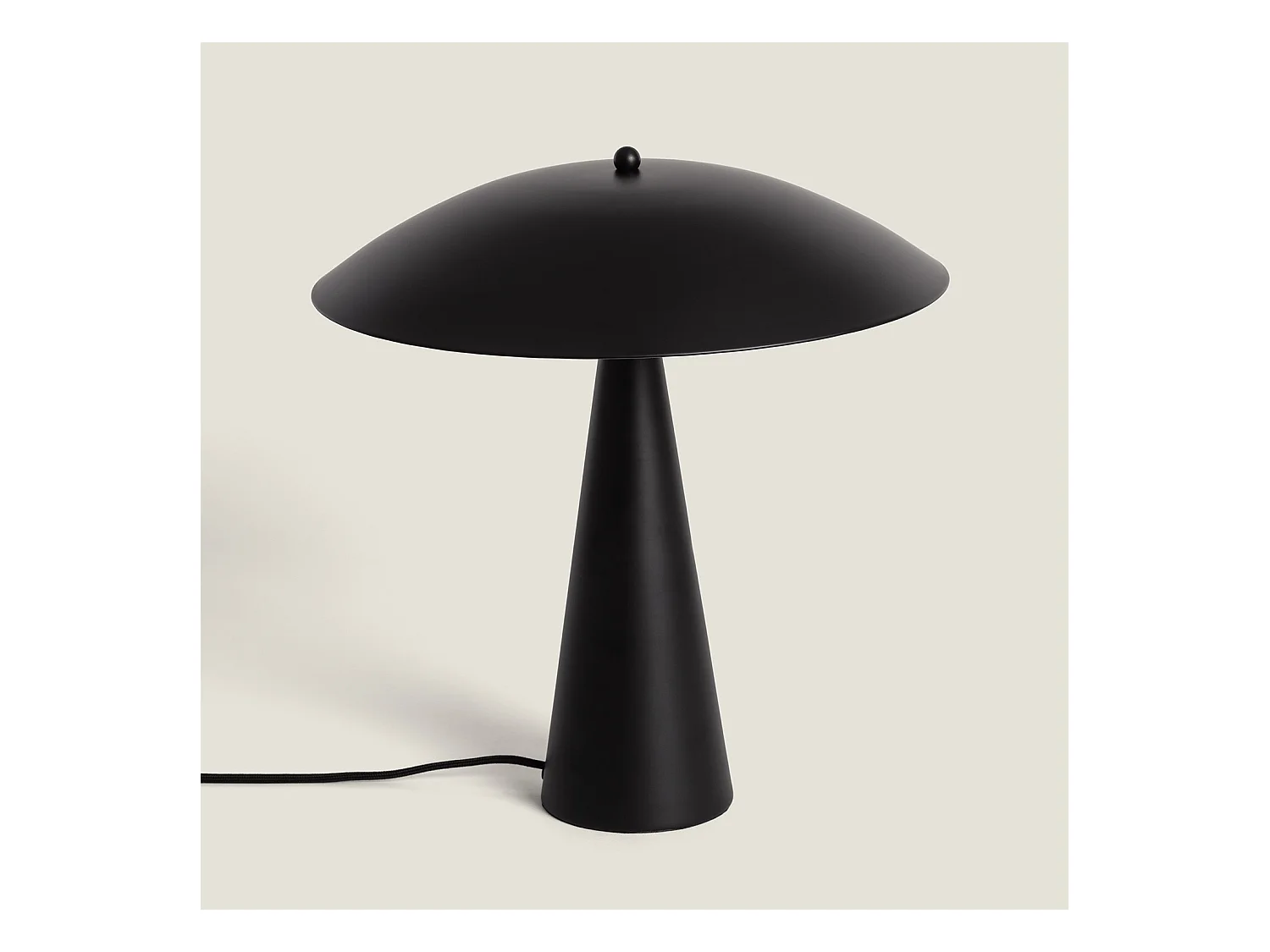 Lámpara de Mesa Metal Irmah Negro