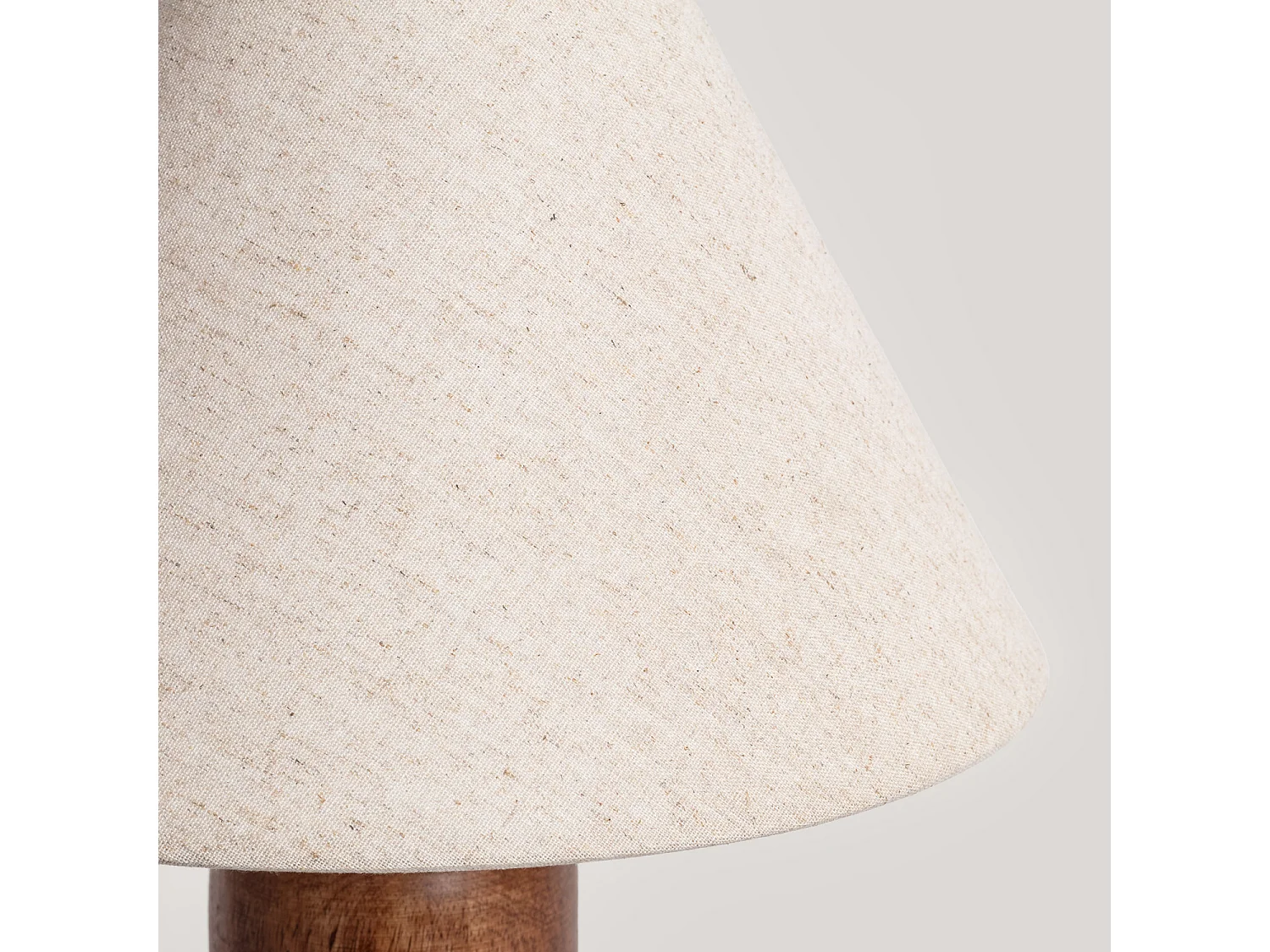 Lampada da Tavolo Legno Totem ILUZZIA Beige