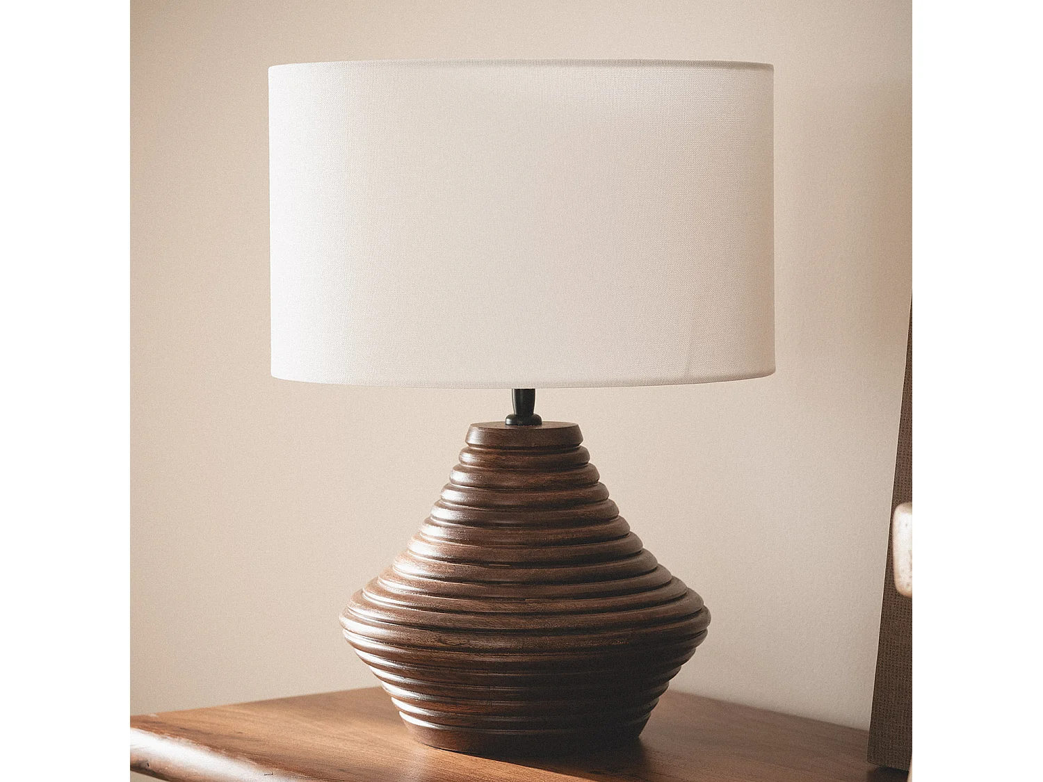 Lampe à Poser Bois Akriti ILUZZIA Blanc