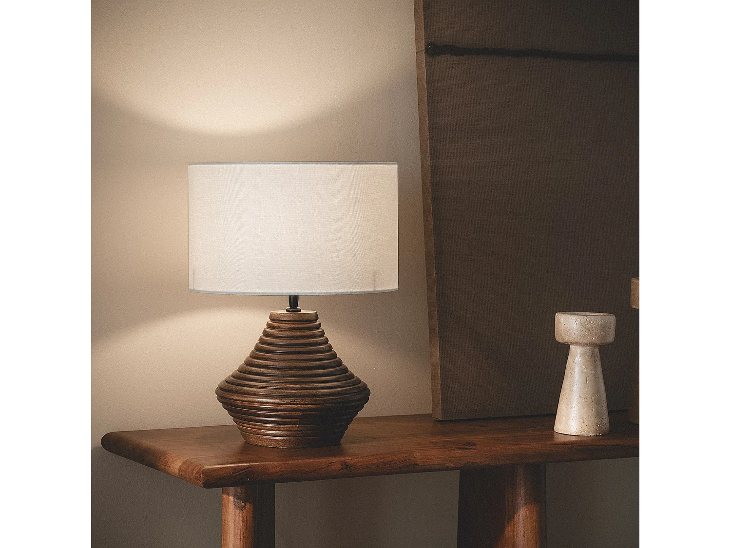 Lampada da Tavolo Legno Akriti ILUZZIA Bianco