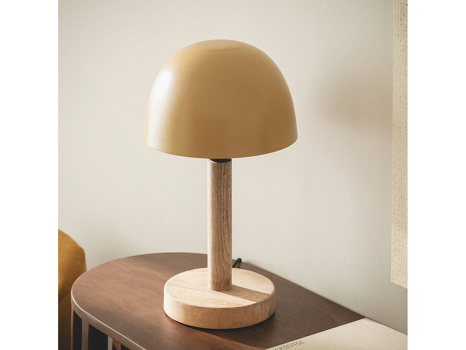 Lampe à Poser Métal et Bois Mallavi Jaune
