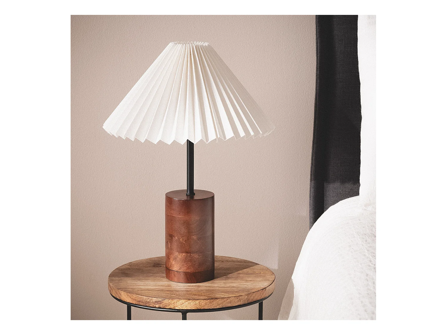 Lámpara de Mesa Madera Leonessa ILUZZIA Blanco Roto