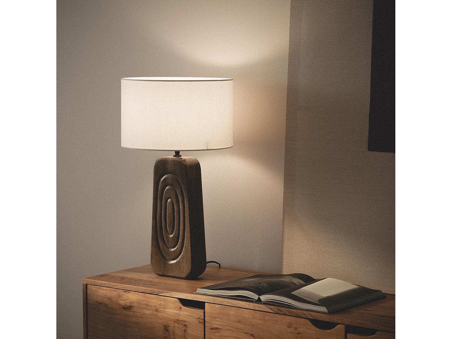 Lampada da Tavolo Legno Ishana ILUZZIA Bianco