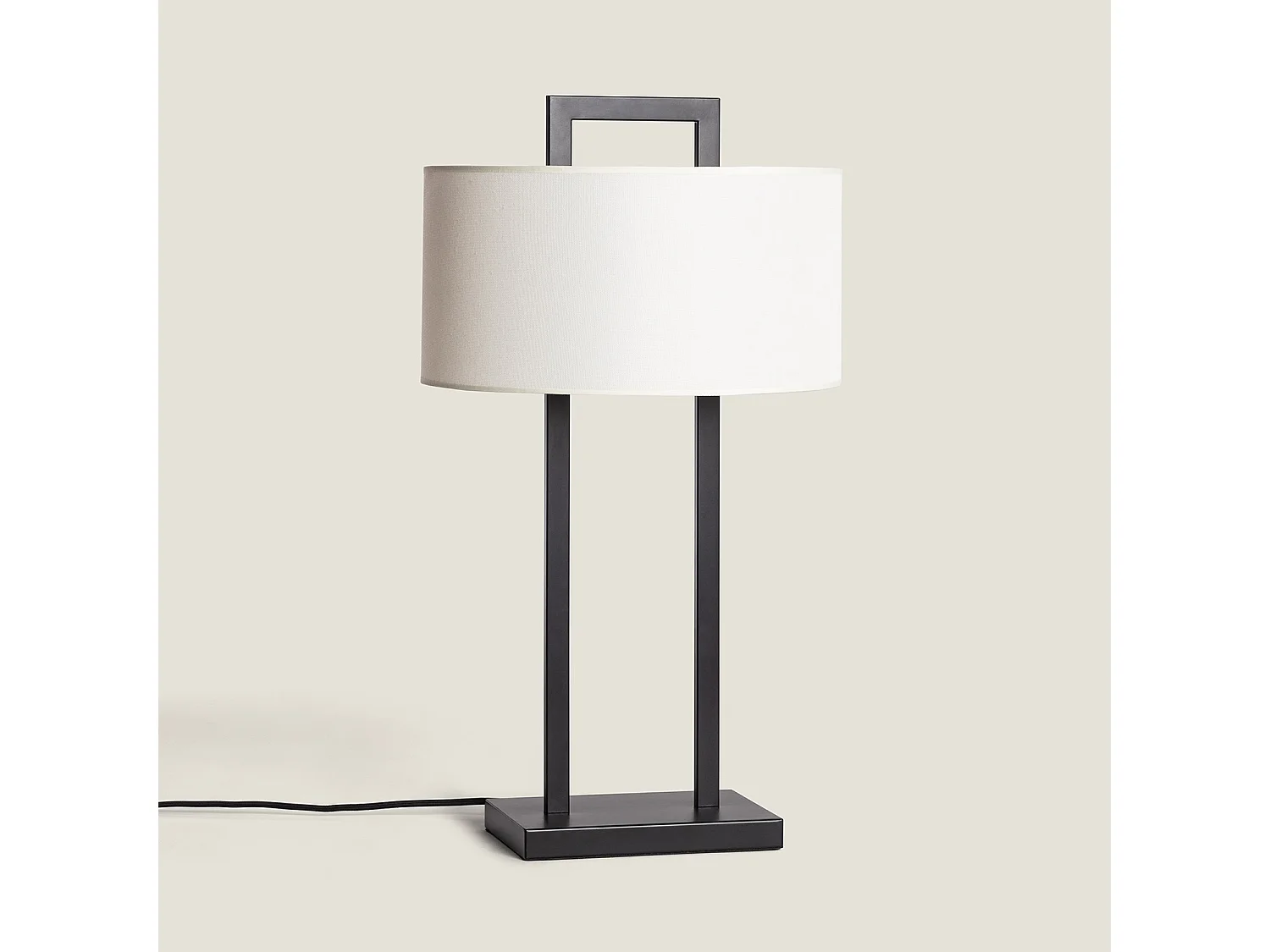 Lampe à Poser Métal avec Port USB et Interrupteur Tactile Tianna Noir
