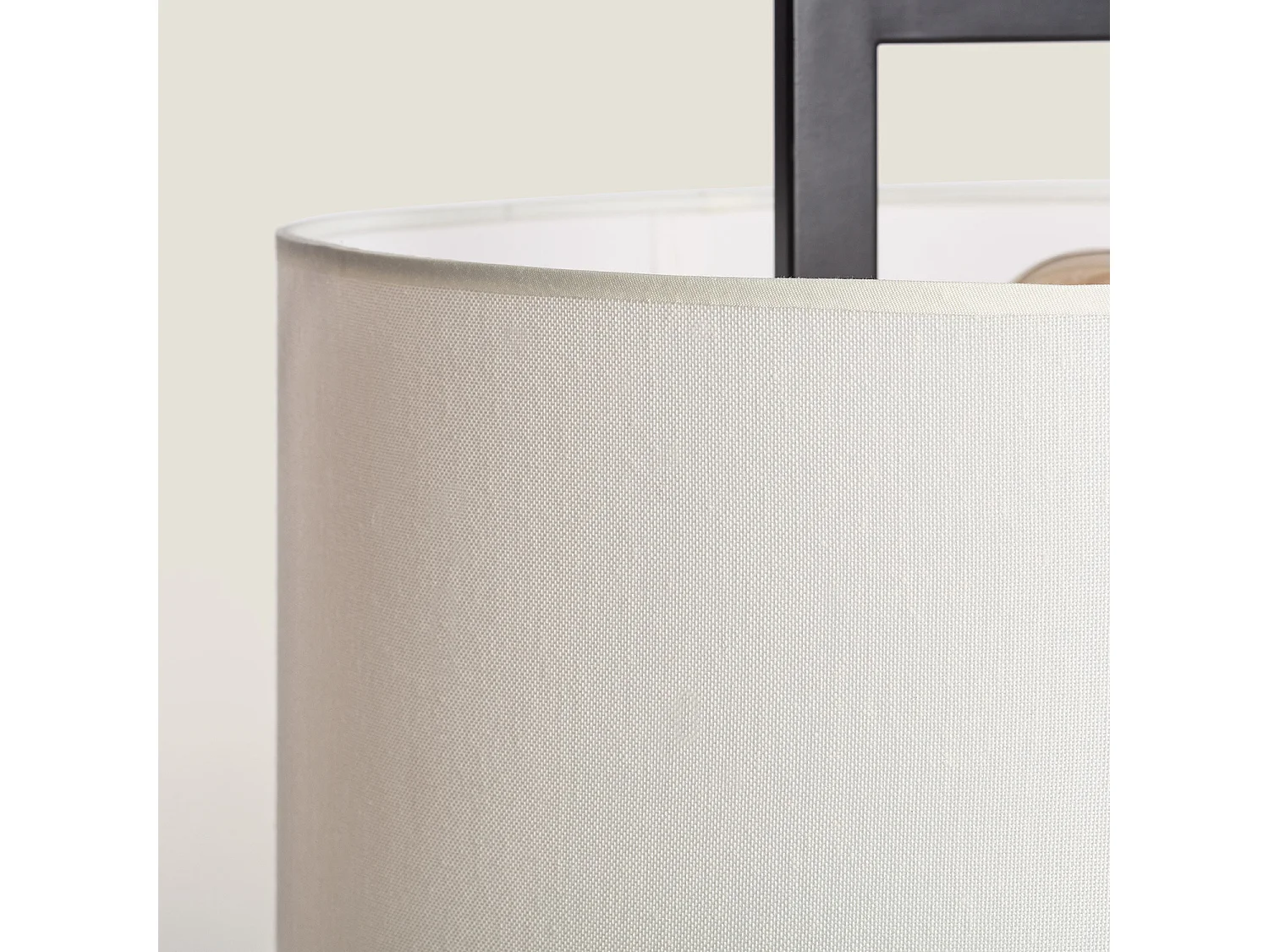 Lampe à Poser Métal avec Port USB et Interrupteur Tactile Tianna Noir