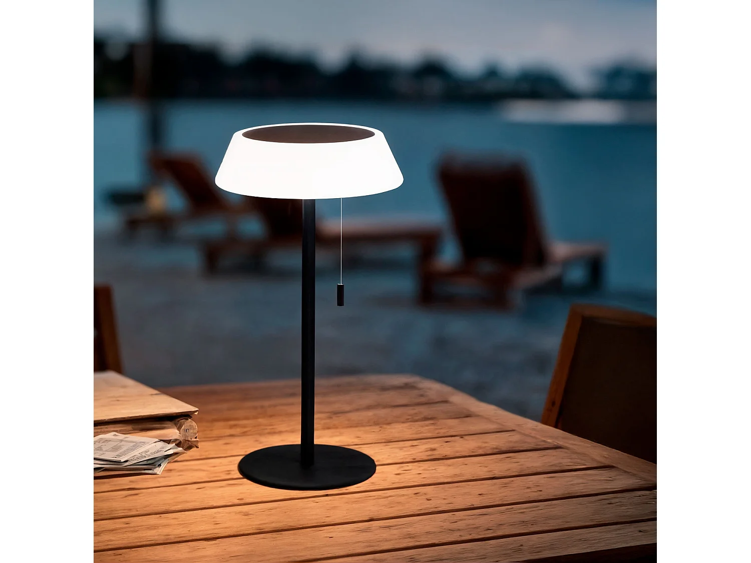 Lampe à Poser Solaire Extérieur LED 1.2W Métal Aldana Crème