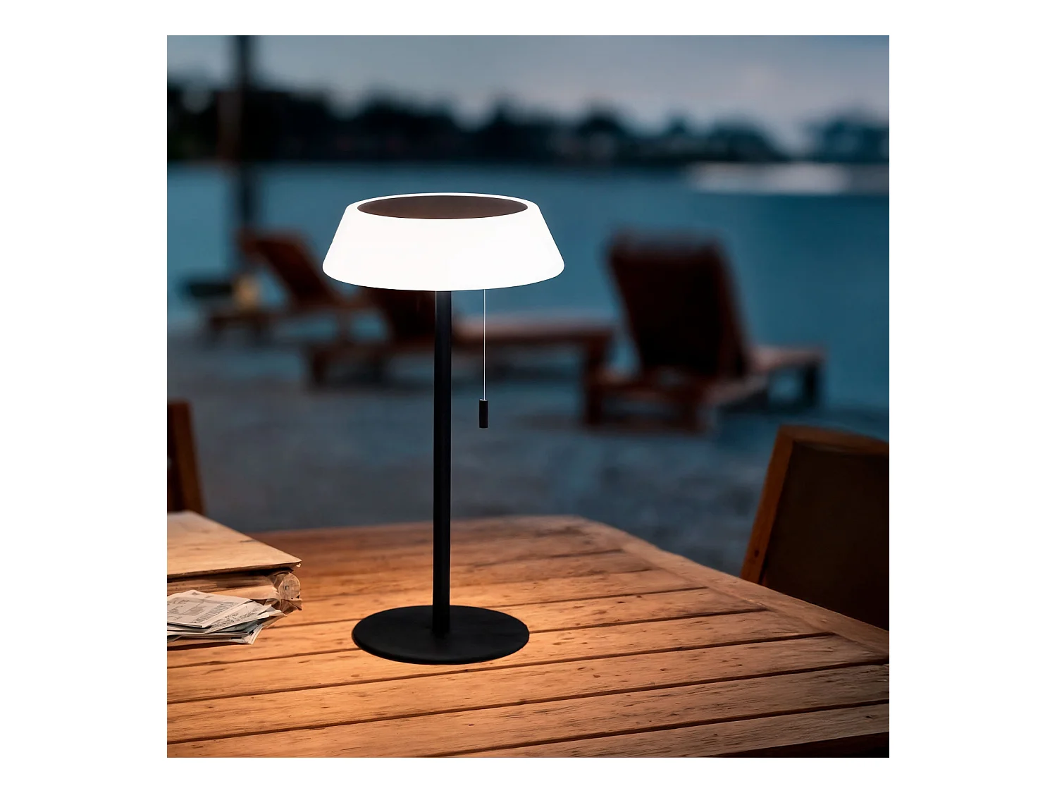 Lampe à Poser Solaire Extérieur LED 1.2W Métal Aldana Blanc