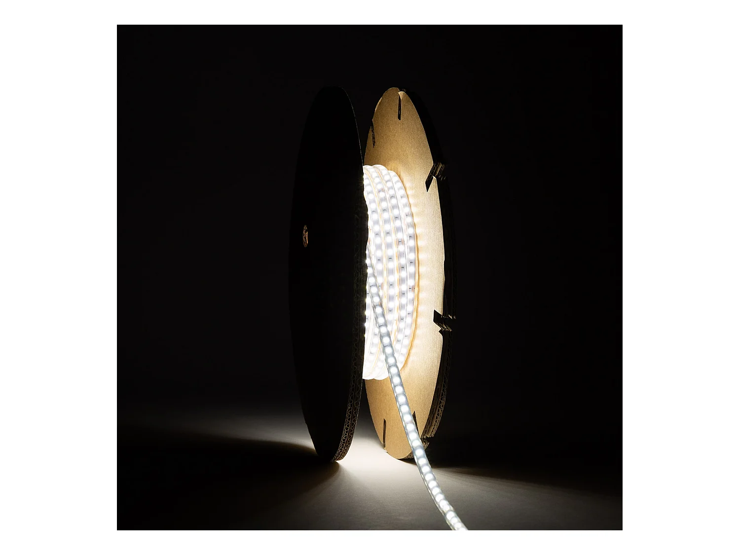 Ruban LED Dimmable 220V SMD Auto-redressement 120 LED/m BOBINE 20m 12W/m 1080lm/m Super Étroite Largeur 6.5mm Coupe 10cm IP65 6000K Blanc froid