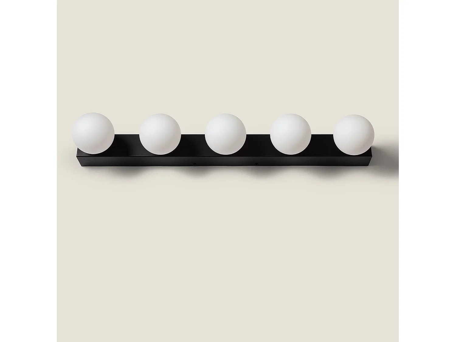 Lampe Murale Salle de Bain Métal 5 Spots Aizkra Noir